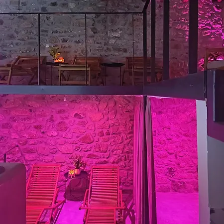 Pyrgi Cretan Living & 4* Pirgos (Iraklio)