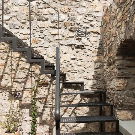 Ξενοδοχείο με διαμερίσματα Pyrgi Cretan Living &
