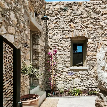 Ξενοδοχείο με διαμερίσματα Pyrgi Cretan Living & Pirgos (Iraklio)